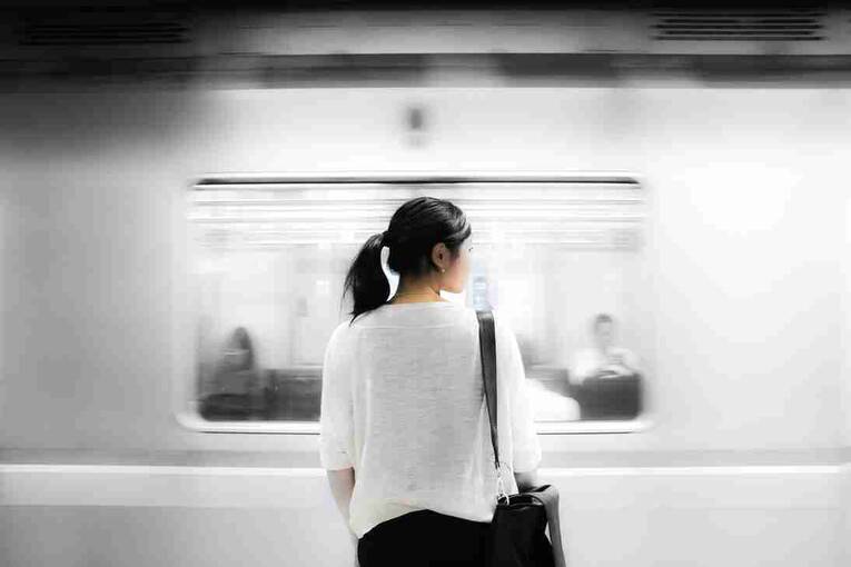 可以看到港股实时行情有什么软件？什么软件可以看到港股